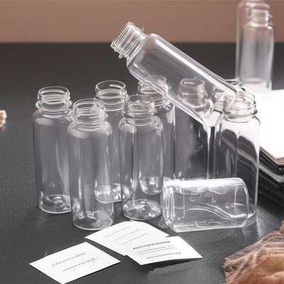 Contenitori e bottiglie in plastica PP riutilizzabili e soluzioni di stoccaggio con etichette personalizzabili